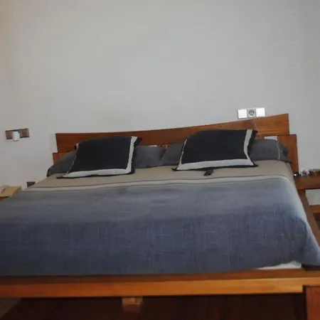 106340 - House In *